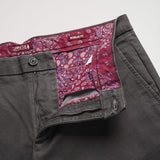 Chino trousers with regular printed lining